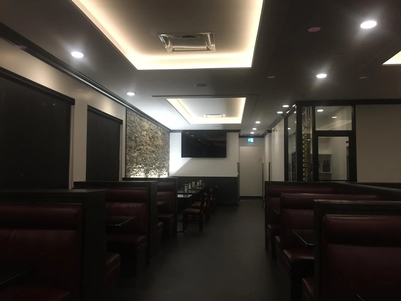 Dragon Palace restaurant dining room with booths